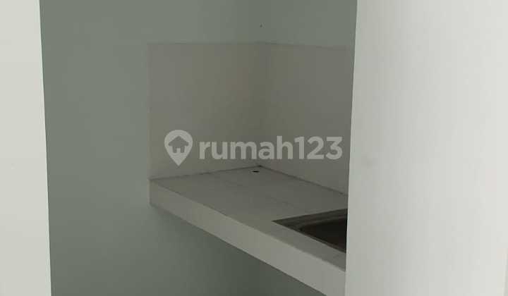 Ayodhya Apartment in Alam Sutera, 3 BR Type, Ready to Occupancy, Beautiful View 2