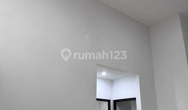 For Rent Beautiful Move-in Ready House in Citra Garden Serpong 2