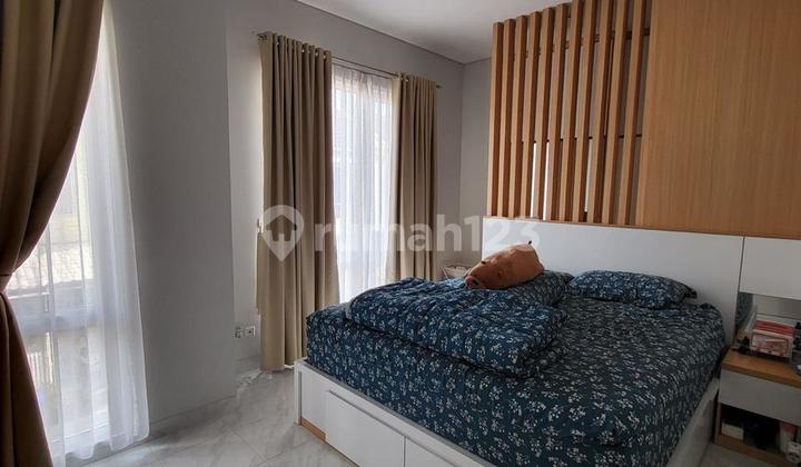 Dijual Rumah Cantik Full Furnished Di Malibu Village Gading Serpong