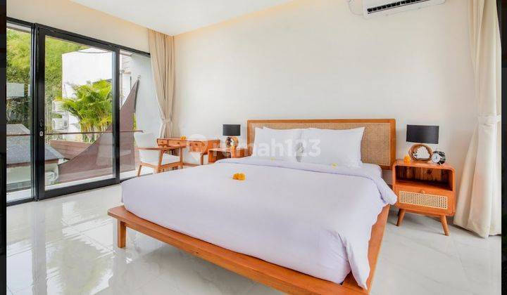 BEAUTIFUL MODERN VILLA FOR LEASE IN CANGGU WITH FULL VIEW 1