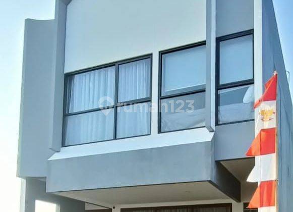 Rumah Murah 1man Tropical Townhouse Jatiwaringin, Free Pajak, Kitchenset , Ac 2