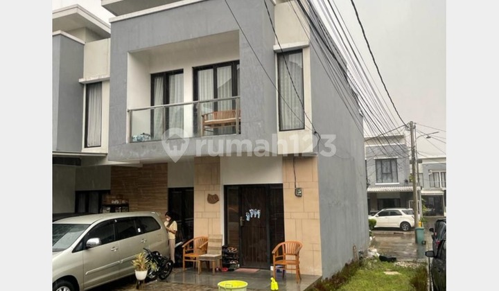 Rumah Siap Huni Didalam Cluster Jatiwaringin Residence