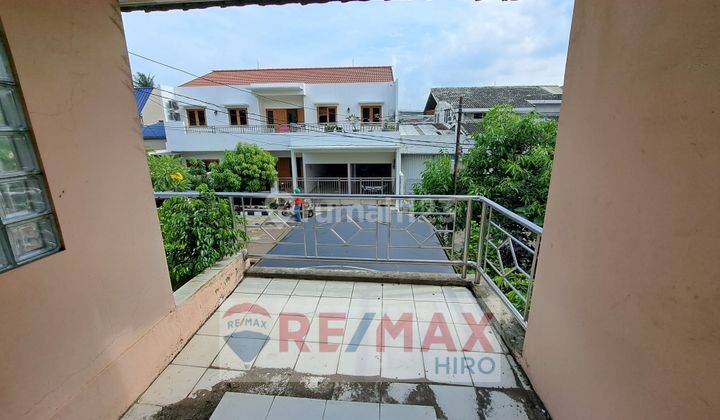 Rumah di Jaka Sampurna 12