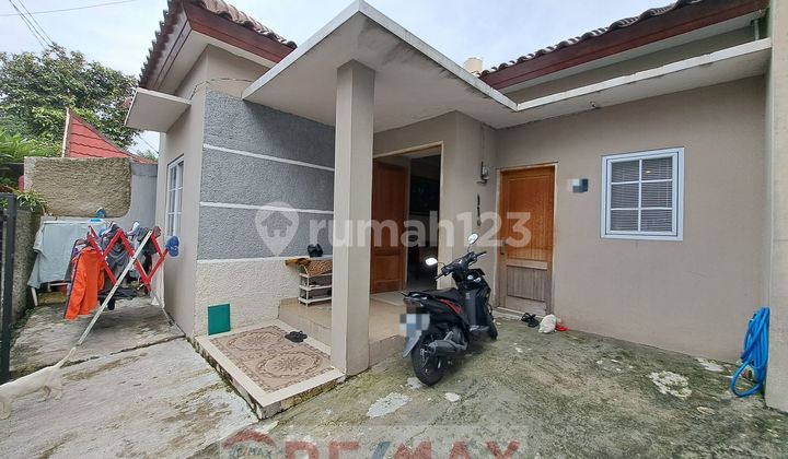 Rumah di dekat Galaxy 2