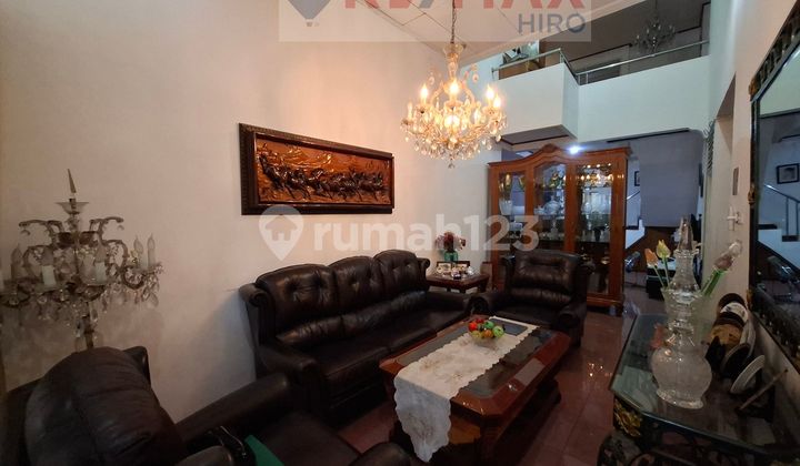 House in Galaxy Garden 2