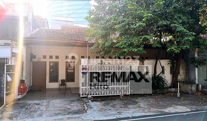 Rumah Strategis Di Pejompongan Bendungan Hilir