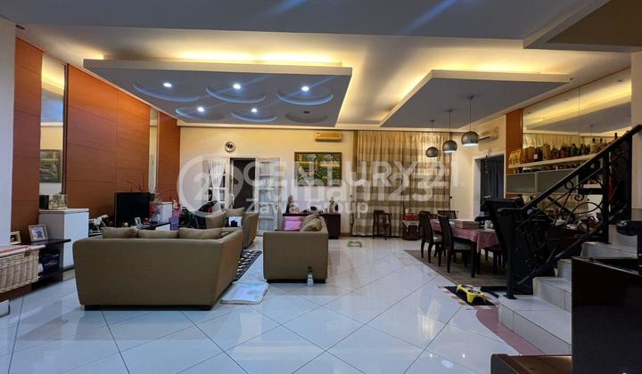 For Sale: House in Pantai Indah Kapuk, Johar Golf Cluster 2