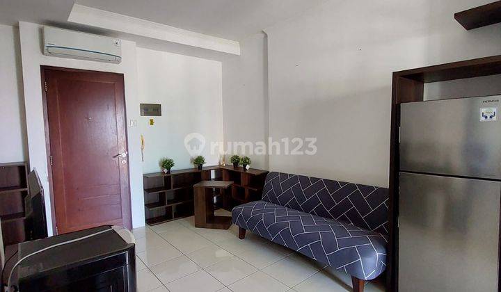Di  Apartemen Mediterania 2 Tower Jasmine 2 Bed, Jakarta Barat