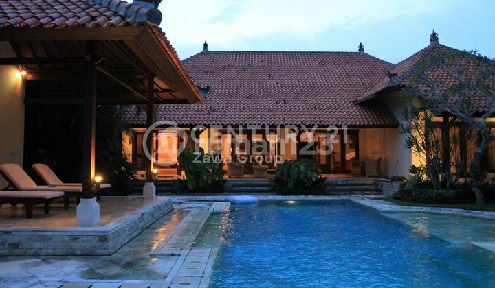 Dijual Villa Putra Bali Hills Nusa Dua Bali