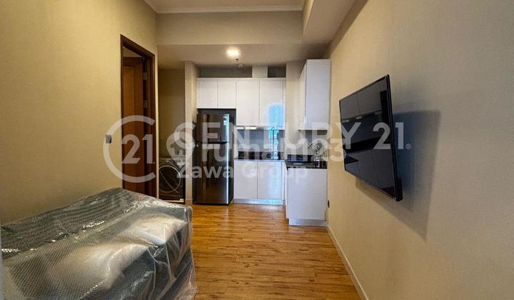 For Sale: Taman Anggrek Residence Apartment, Mid Floor in West Jakarta