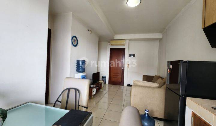 Sewa Apartemen Mediterania 2 Semi Furnish 2 Bed Lantai Tinggi , Jakarta Barat 1