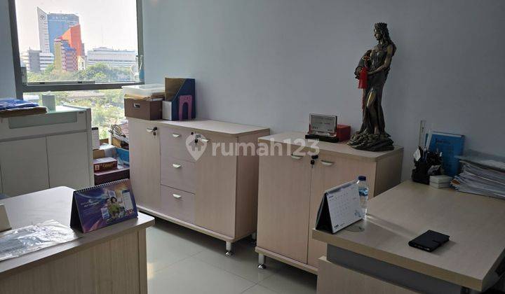 For Rent Office Apl Tower Furnish 140sqm , Jakarta Barat 1