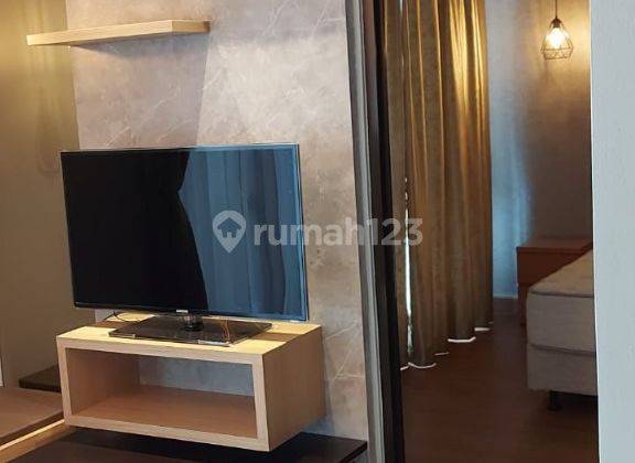 Sewa Apartemen Central Park Residence 1 Bed Furnish 44m2, Jakarta Barat 2