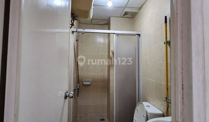 Sewa Apartemen Mediterania 2 Semi Furnish 2 Bed Lantai Tinggi , Jakarta Barat 2