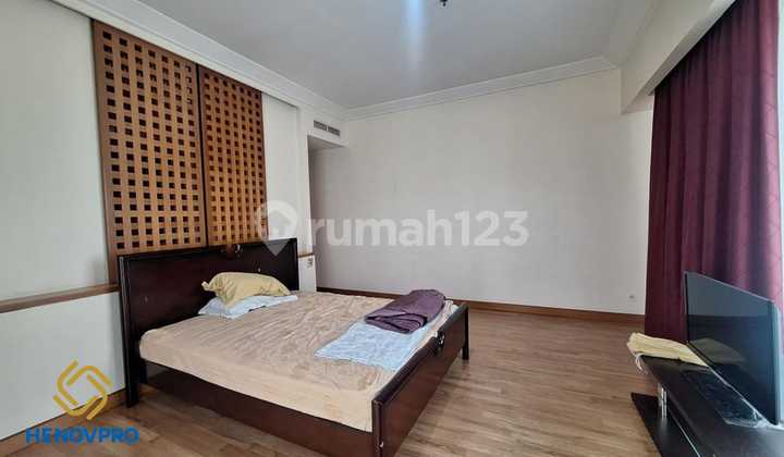 Pakubuwono Residence For Rent Best Unit 2+1 BR Full Furnish Pool  2