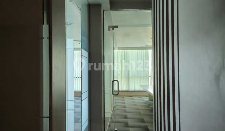 APL Office Tower For Rent Semi Furnish and Renov Mid Floor 2