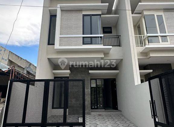 Dijual Rumah Minimalis 2 Lantai Kutisari Indah 1