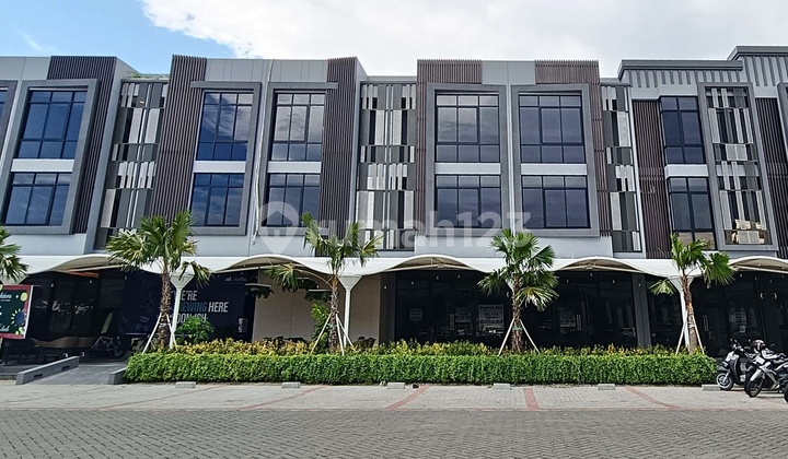 JUAL RUKO BARU MODERN 3 LANTAI  DENGAN ROOFTOP PAKUWON CITY