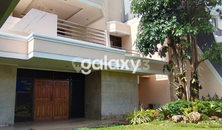 Jual Rumah Mediterania Bagus Mewah Sudah Renovasi di Argopuro