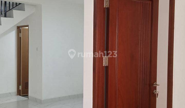 Dijual Rumah Baru Renovasi Bagus & Rapi Taman Palem Lestari (E) 2