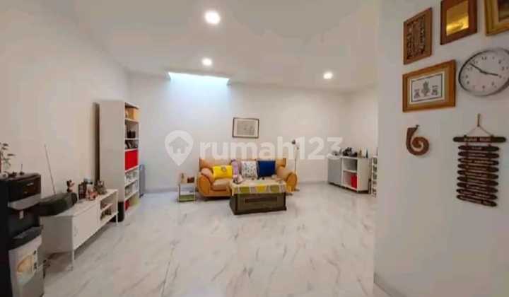 For Sale Good Neat Minimalist House with Garden in Citra 2 (Flo) For Sale Good Neat Minimalist House with Garden in Citra 2 (Flo)