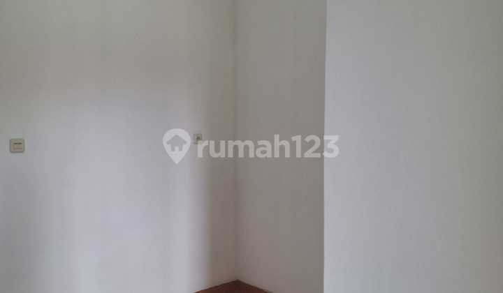 Dijual Rumah di Taman Surya 5 - Sudah Renovasi Bagus Siap Huni (Flo) 2