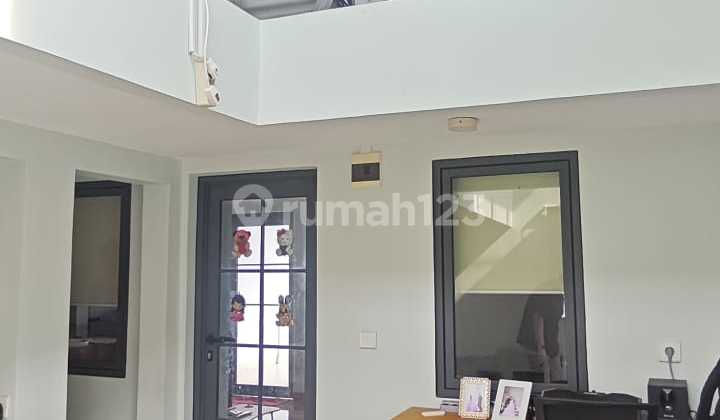 Dijual Rumah Cantik Minimalis Bebas Banjir di Taman Semanan Indah (Ren)