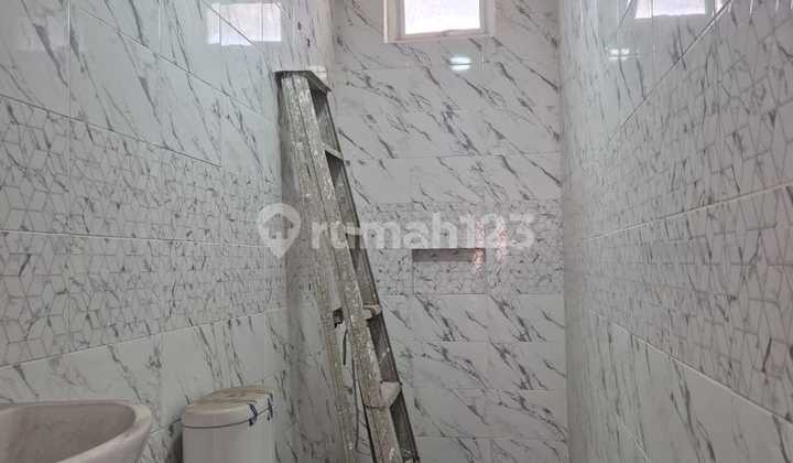 Dijual Rumah Sangat Bagus Rapi Baru Renovasi Total (er) 2
