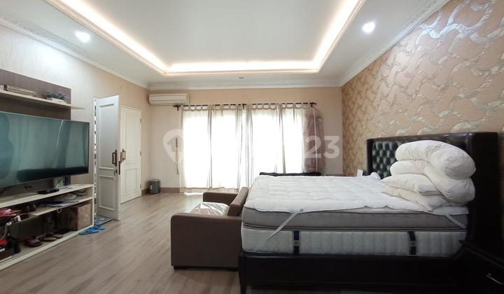 Dijual Rumah Mewah Gading Serpong Full Furnished Cluster Crown 2