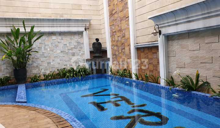 Semi-Furnished Super Luxury House in Gading Serpong The Crown Phg 2