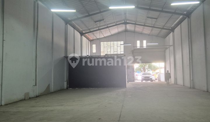 For Rent: Full Warehouse in Taman Tekno Building