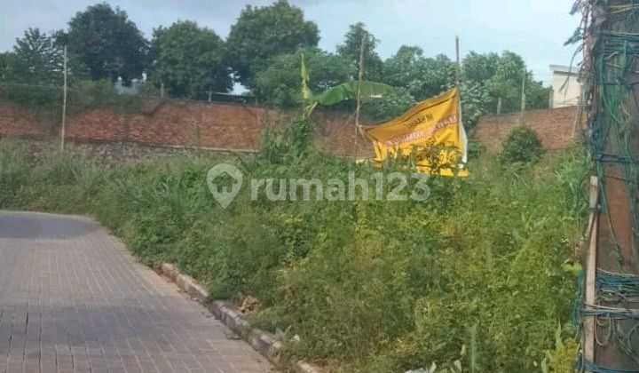 Land For Sale In Strategic Location In Cibubur