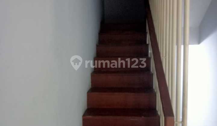 For Rent Home Office in Tulodong South Jakarta 2