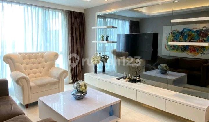Casa Grande Residence Private Lift Unit Well-Maintained ******** Ready to Occupancy Connected to Kota Kasablanka Mall Casa Grande Residence Private Lift Unit Well-Maintained ******** Ready to Occupancy Connected to Kota Kasablanka Mall
