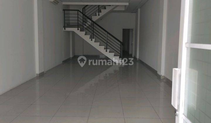 Disewakan Ruko Gandeng Di Lebak Bulus Raya 1