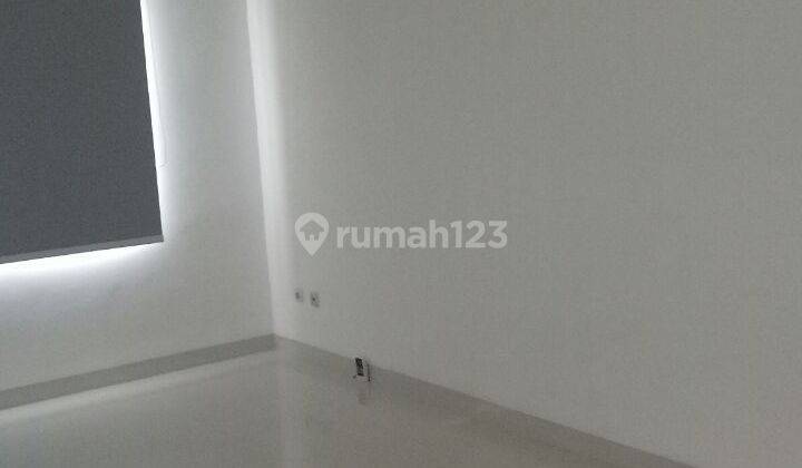 Rumah Hoek di Cluster Monaco dekat sekolah Stella Maris Gading Serpong Rumah 2