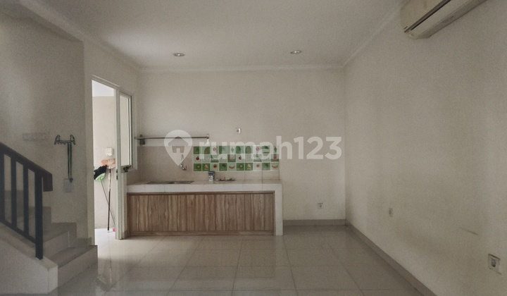 Dijual Rumah di Thomson Gading Serpong Dekat dengan Boulevard 2