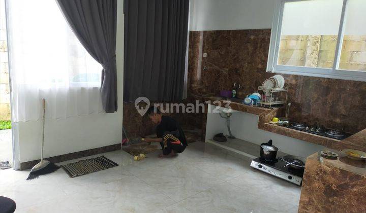 Di jual villa mewah view lepas sangat strategis 5