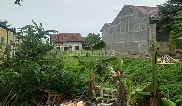 Di jual sebidang tanah di jalan raya rumpin desa rabak  2