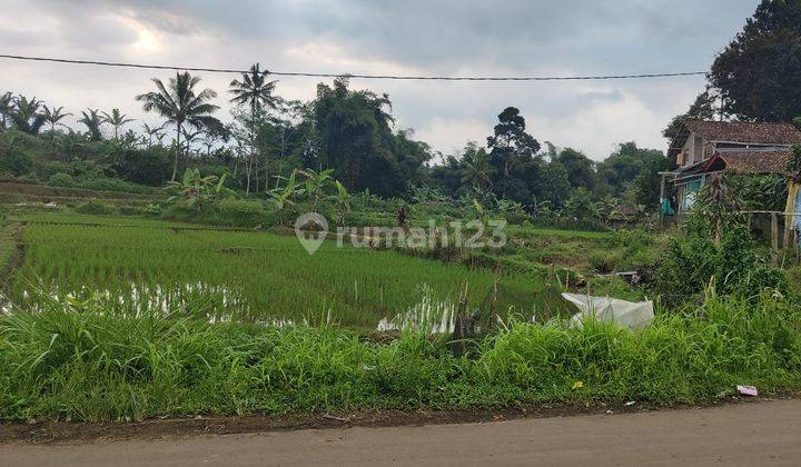 Di jual tanah jalan strategis  2