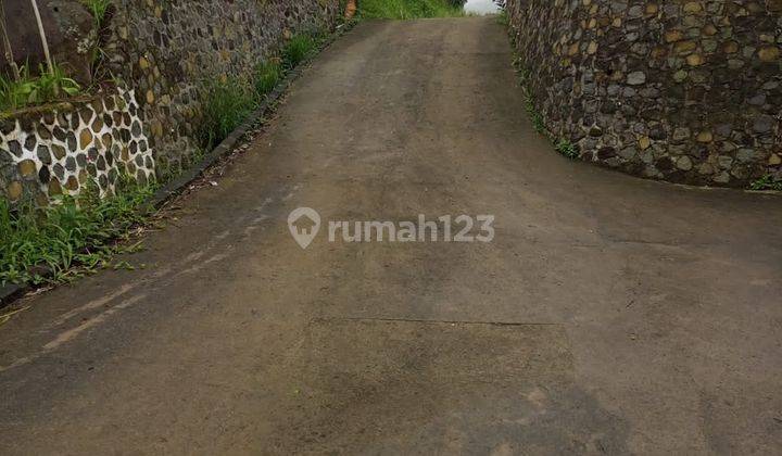 Di jual villa siap huni. 5