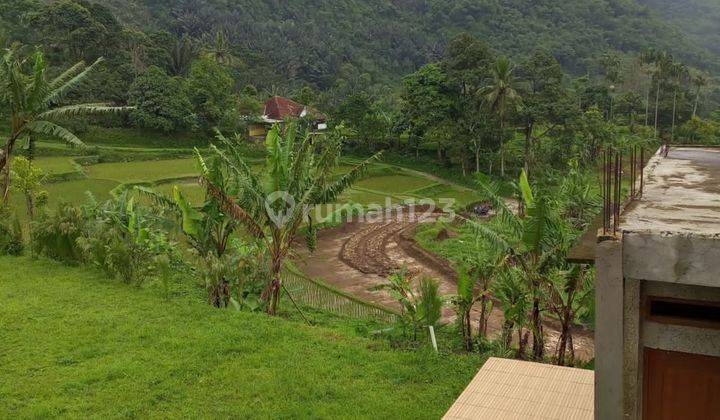 Di jual villa siap huni. 6