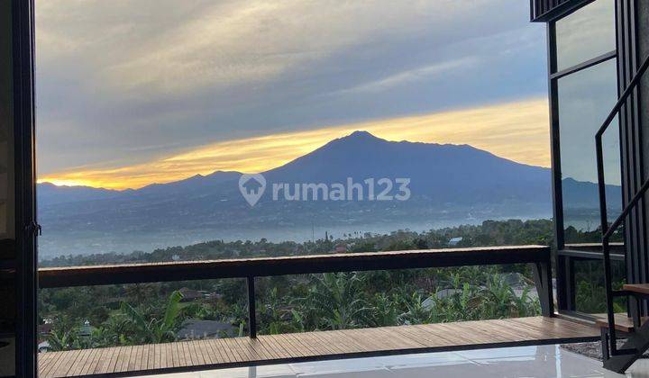 DI JUAL RUMAH VIlLA SIAP HUNI. LOKASI SANGAT STRATEGIS. VIEW LEVAS 2