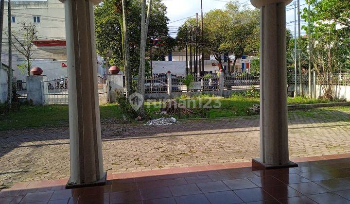 Rumah disewa cocok untuk buka usaha di Jalan Sei Serayu
 6
