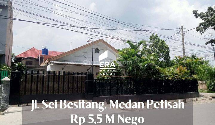 Rumah di Jalan Sei Besitang, Medan Petisah