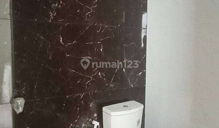 Disewakan rumah dalam kompleks 8