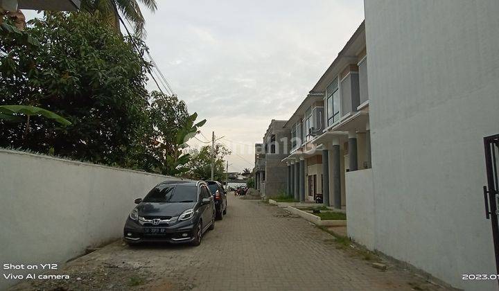 Disewakan rumah dalam kompleks 12