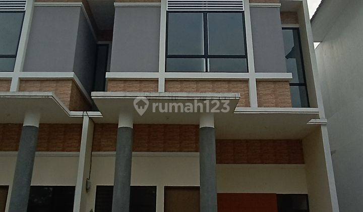 Disewakan rumah dalam kompleks 13