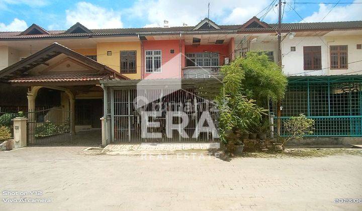 Dijual cepat 1 unit rumah siap huni, lokasi  dalam kompleks, aman dan nyaman, bebas banjir,  lokasi srategis dekat dengan akses fasilitas umum 1