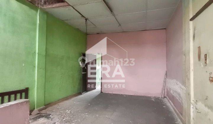Dijual cepat 1 unit ruko, harga murah  lokasi strategis pinggir utama, cocok untuk usaha, kantor atau investasi 2